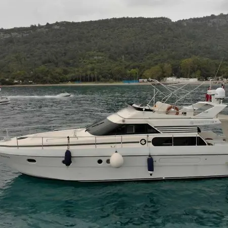 Azce Yatcilik Antalya