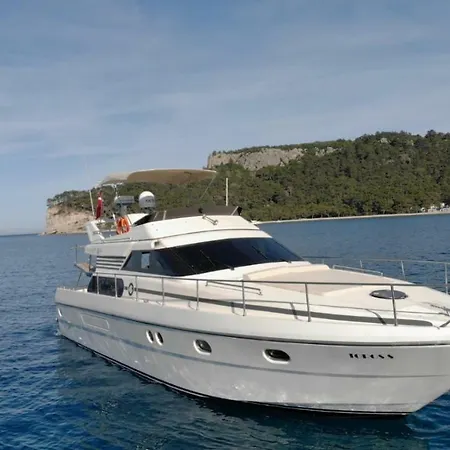 Azce Yatcilik Antalya